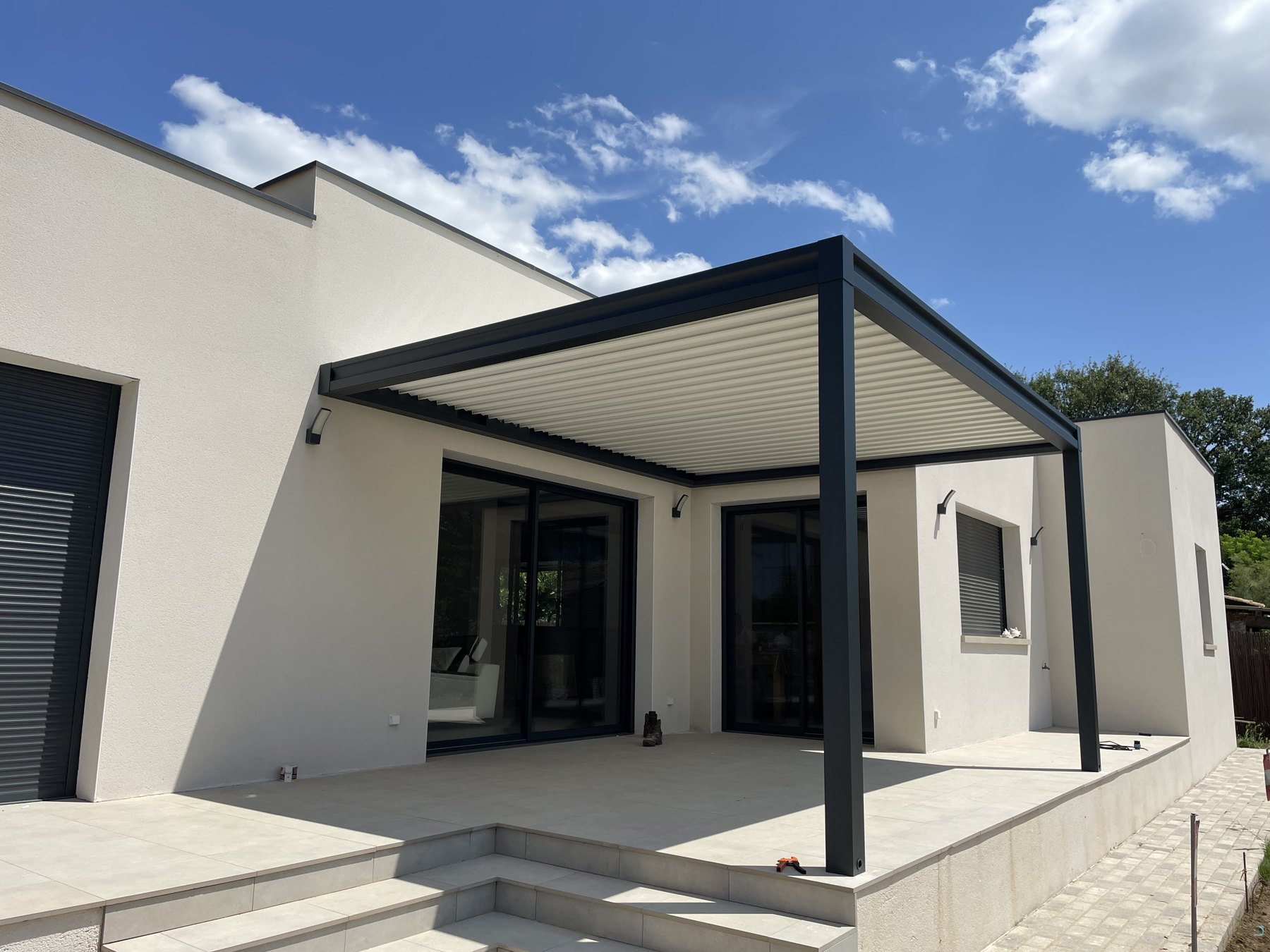 Autres chantiers installée par Stores Nicolas — Gard · Hérault · Ardèche (photo 8)